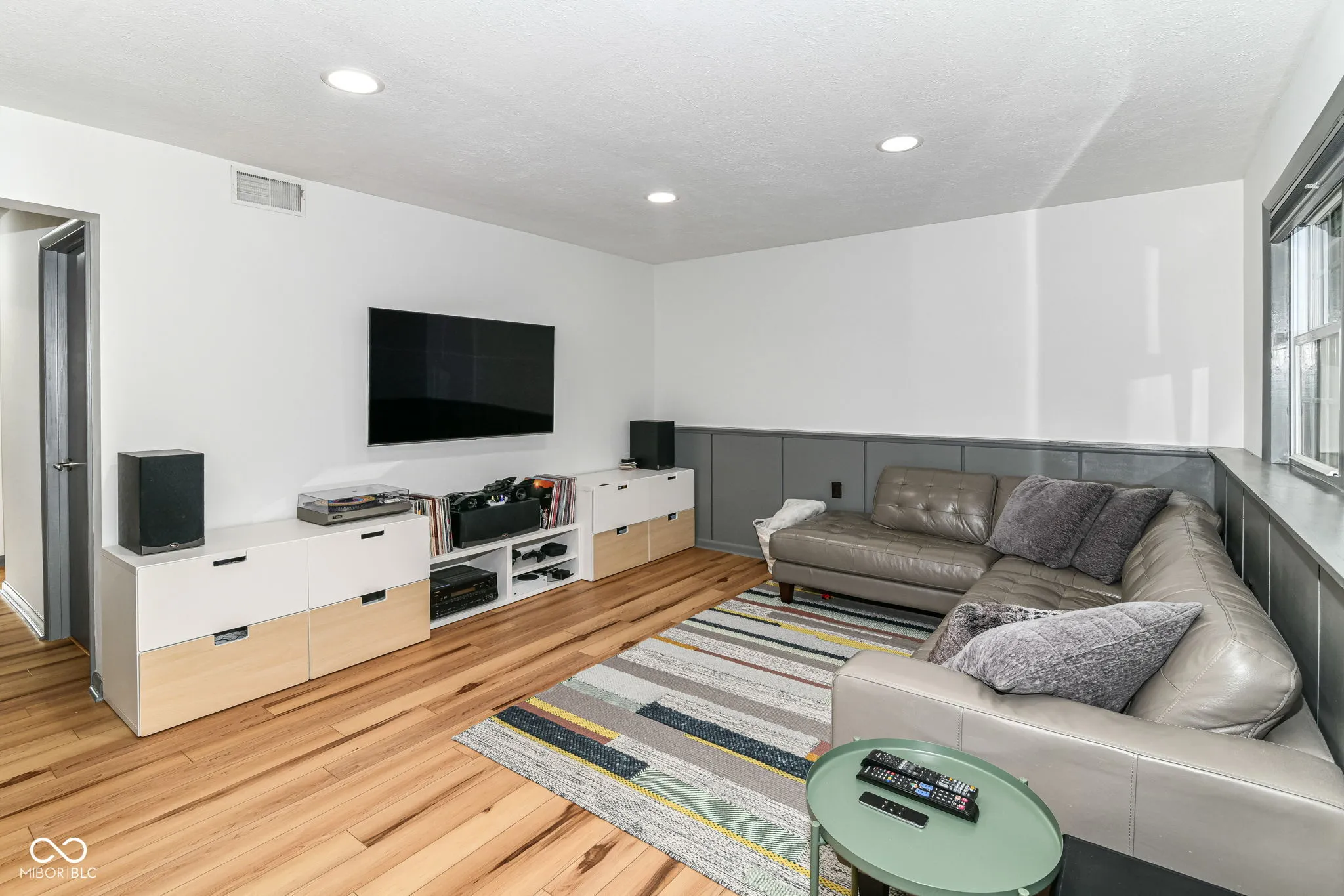 Indianapolis, Indiana 46260, United States, 3 Bedrooms Bedrooms, ,2 BathroomsBathrooms,Residential,Active,140336