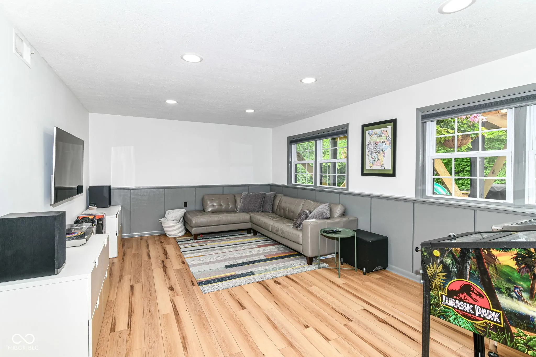 Indianapolis, Indiana 46260, United States, 3 Bedrooms Bedrooms, ,2 BathroomsBathrooms,Residential,Active,140336