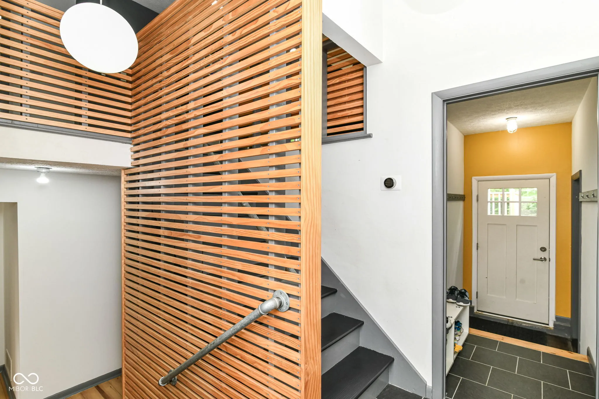 Indianapolis, Indiana 46260, United States, 3 Bedrooms Bedrooms, ,2 BathroomsBathrooms,Residential,Active,140336