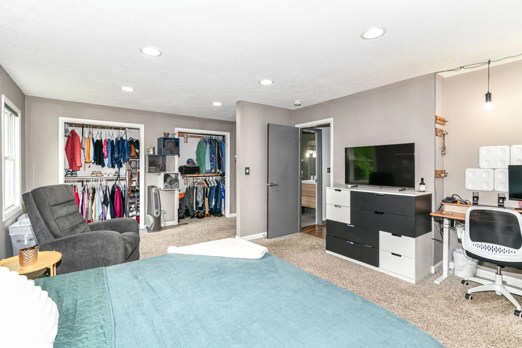 Indianapolis, Indiana 46260, United States, 3 Bedrooms Bedrooms, ,2 BathroomsBathrooms,Residential,Active,140336