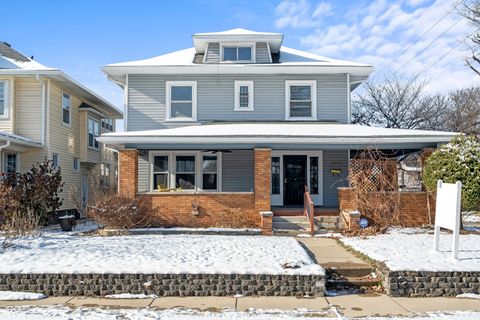 Photo of 3970 Broadway Street, Indianapolis, IN 46205 (MLS # 22076054)