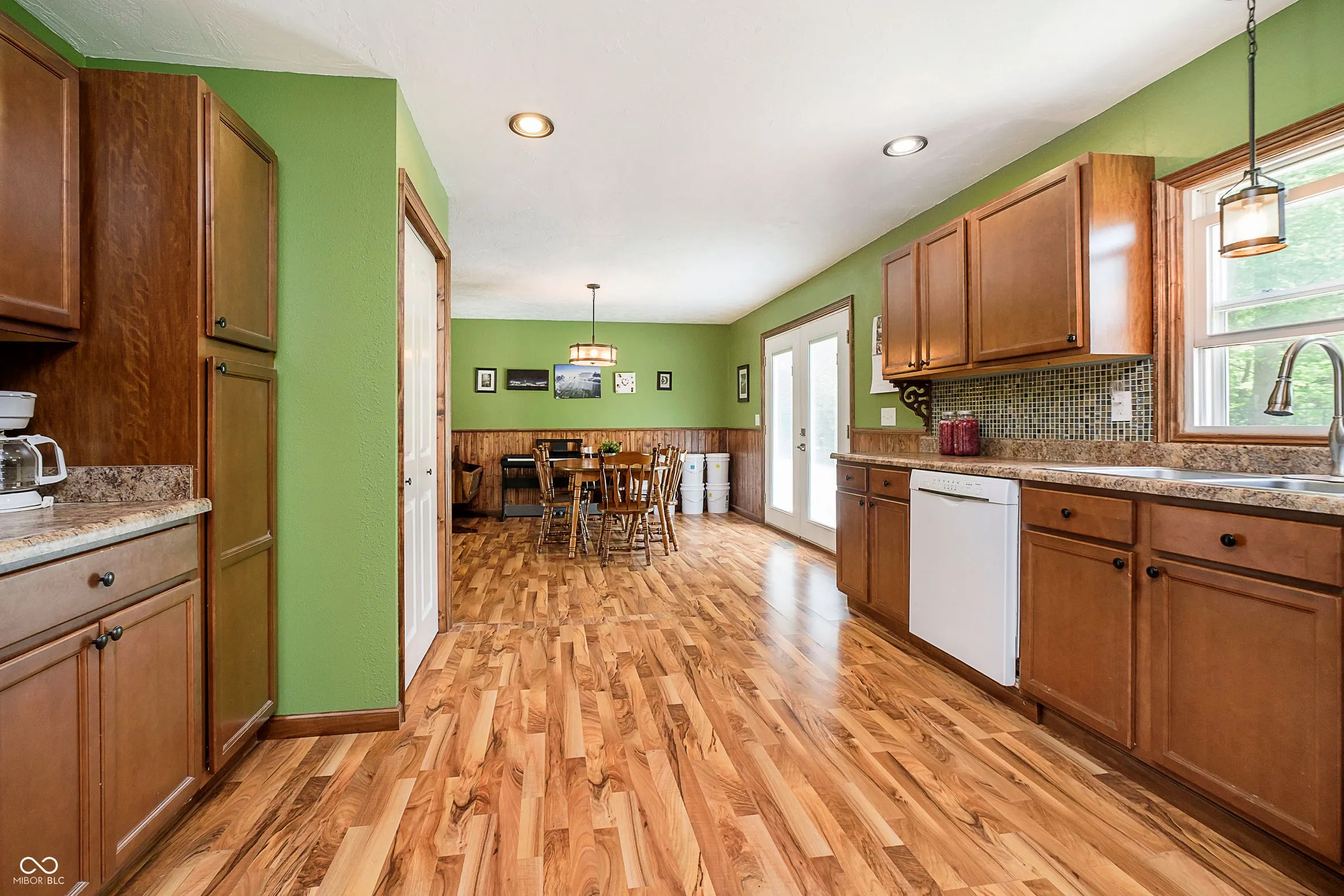 Mooresville, Indiana 46158, United States, 3 Bedrooms Bedrooms, ,1 BathroomBathrooms,Residential,Pending,127136