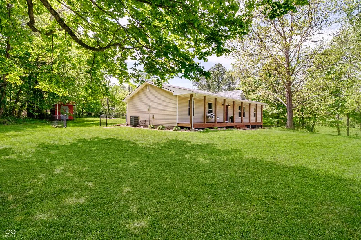 Mooresville, Indiana 46158, United States, 3 Bedrooms Bedrooms, ,1 BathroomBathrooms,Residential,Pending,127136