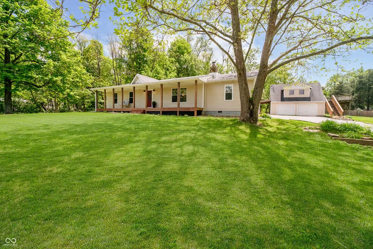 Mooresville, Indiana 46158, United States, 3 Bedrooms Bedrooms, ,1 BathroomBathrooms,Residential,Pending,127136