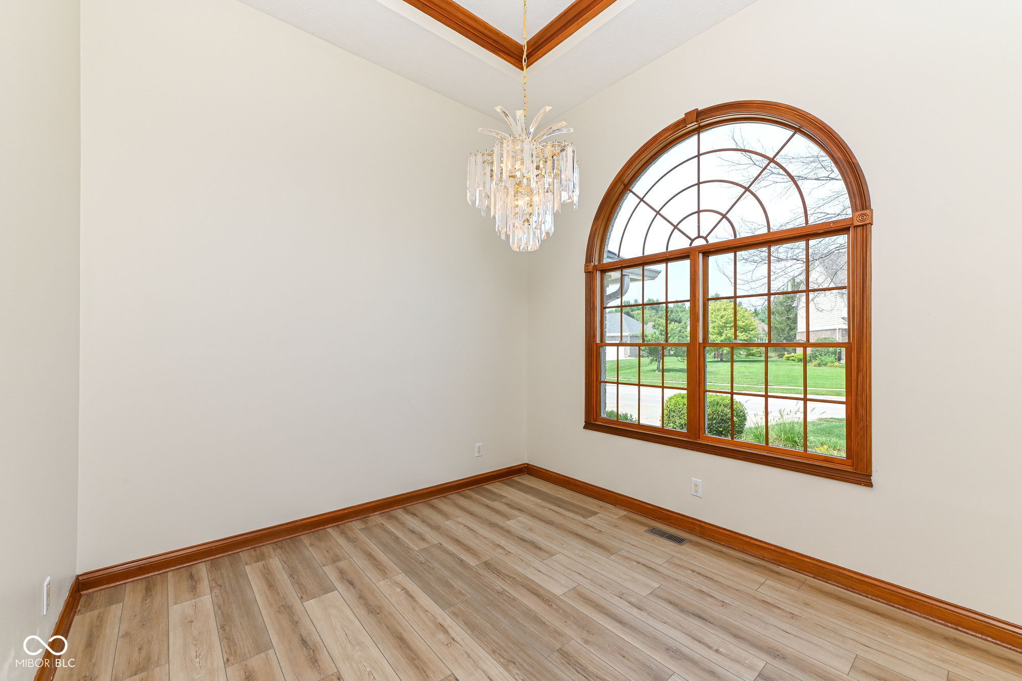 7929 Beechwood Farms