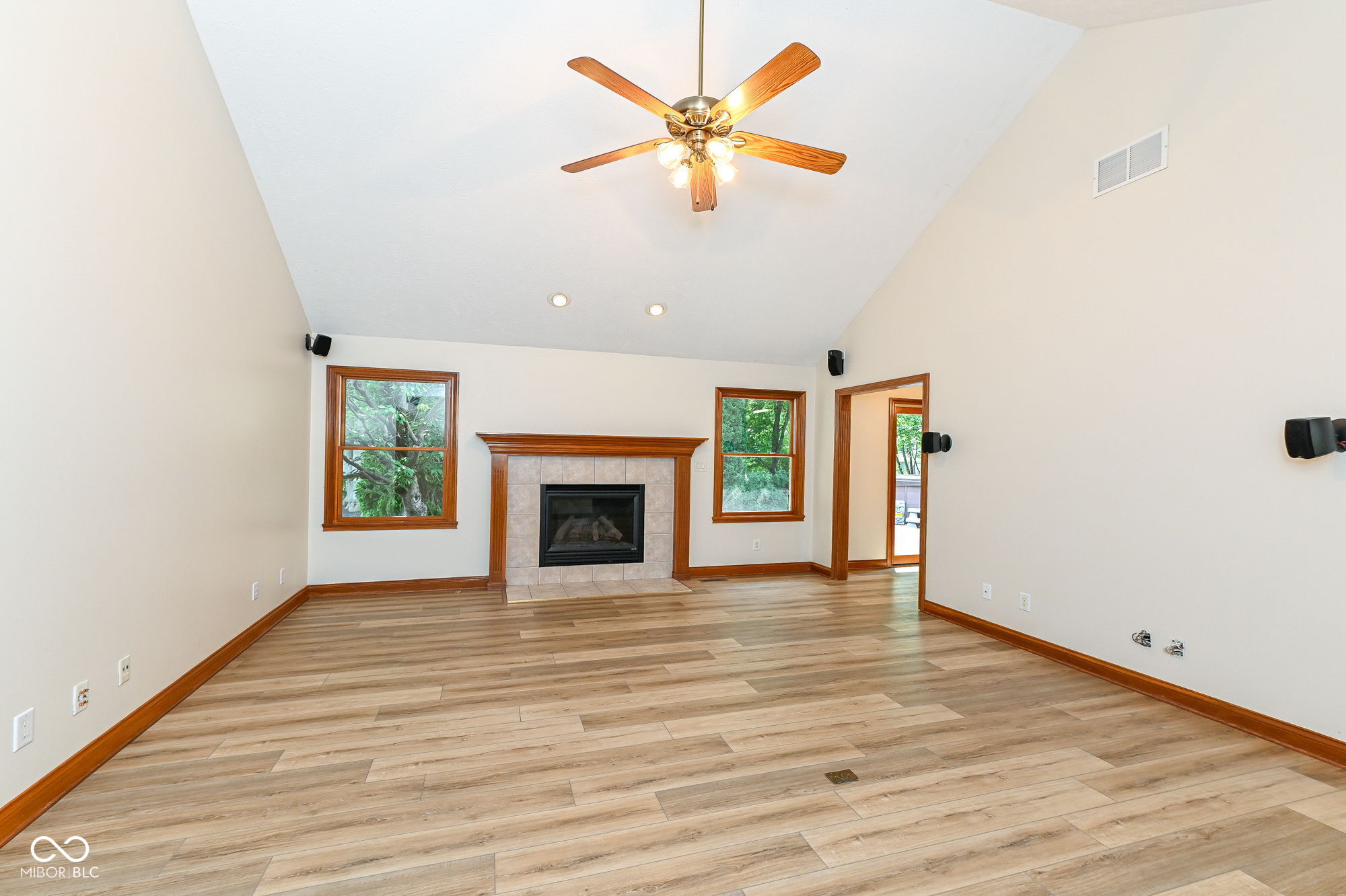 7929 Beechwood Farms