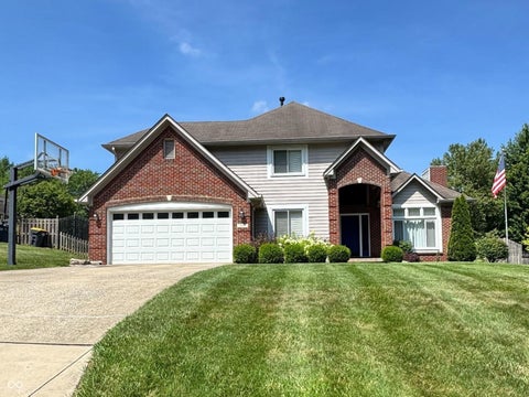 Photo of 317 Edgewood Place E, Anderson, IN 46011 (MLS # 22114799)