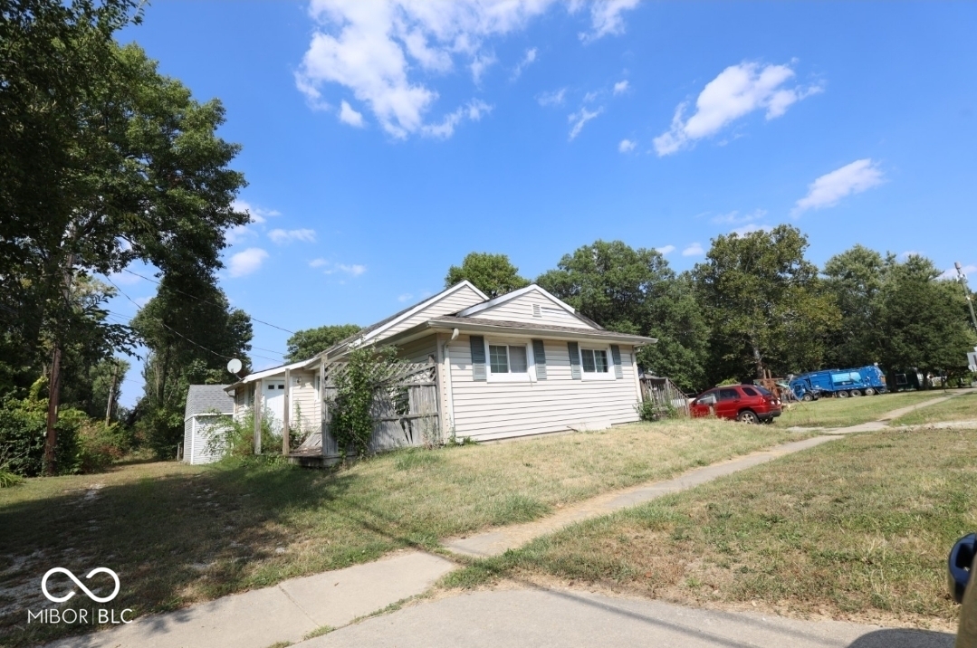 8530 E Michigan Street