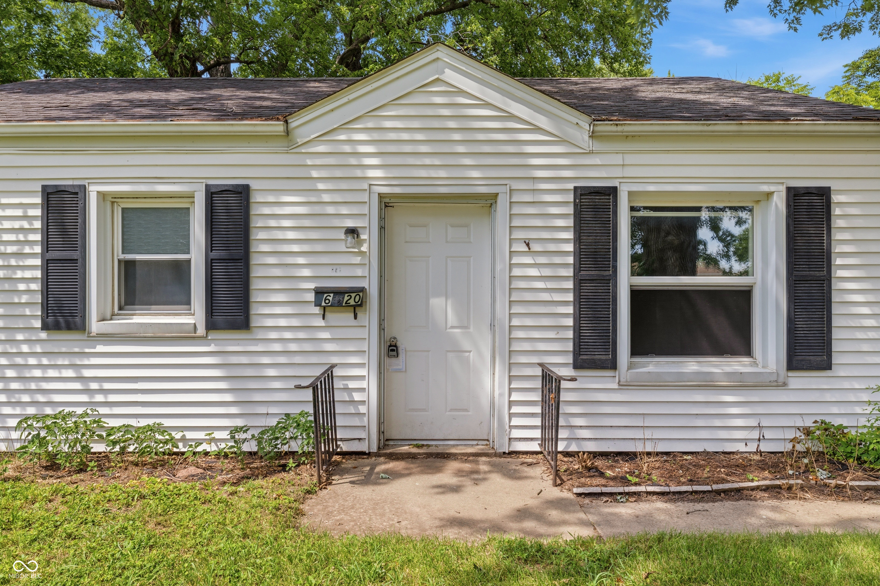 620 W Noble Street