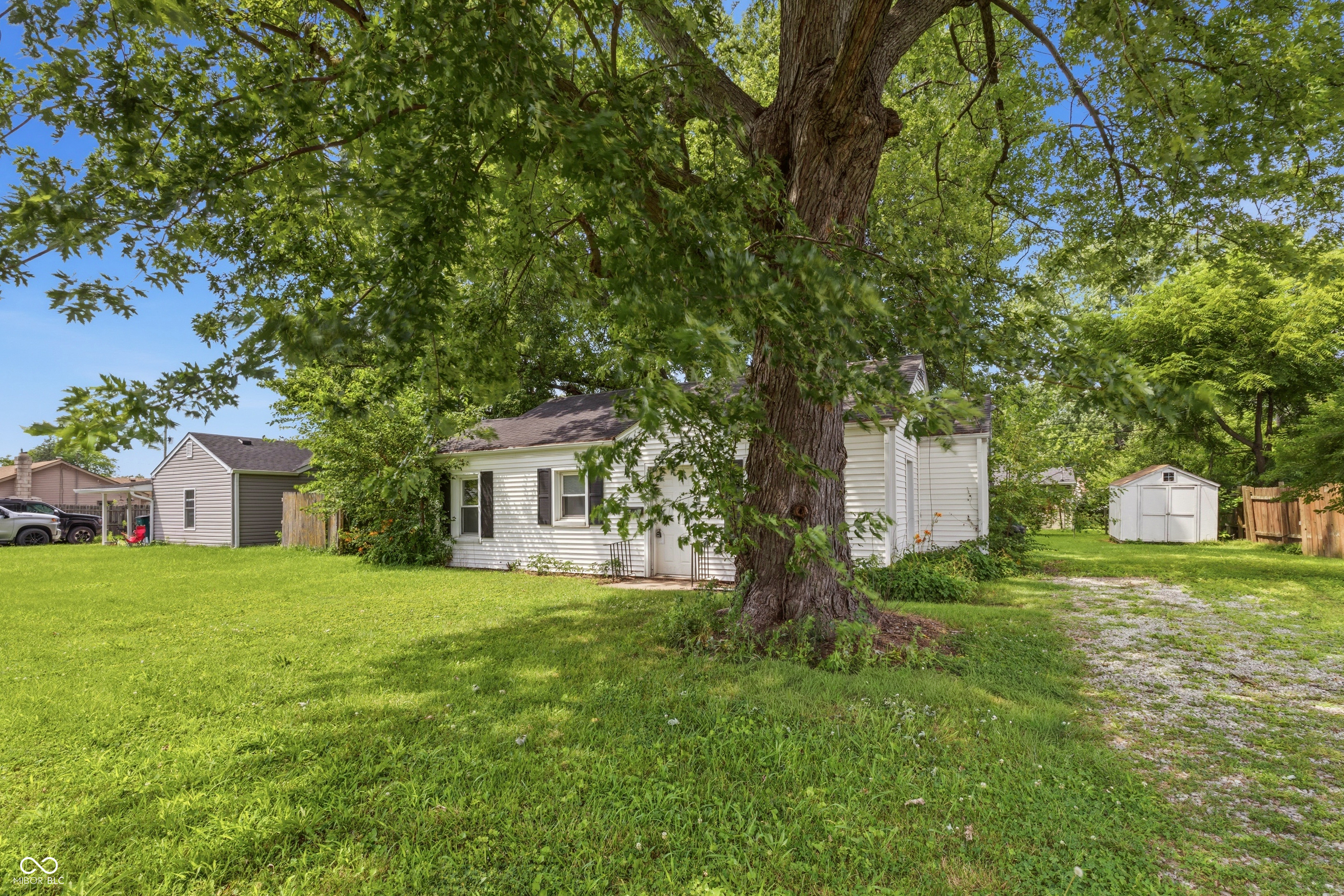 620 W Noble Street