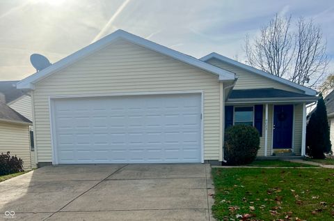 Photo of 4023 Harmony Lane, Indianapolis, IN 46221 (MLS # 22073157)