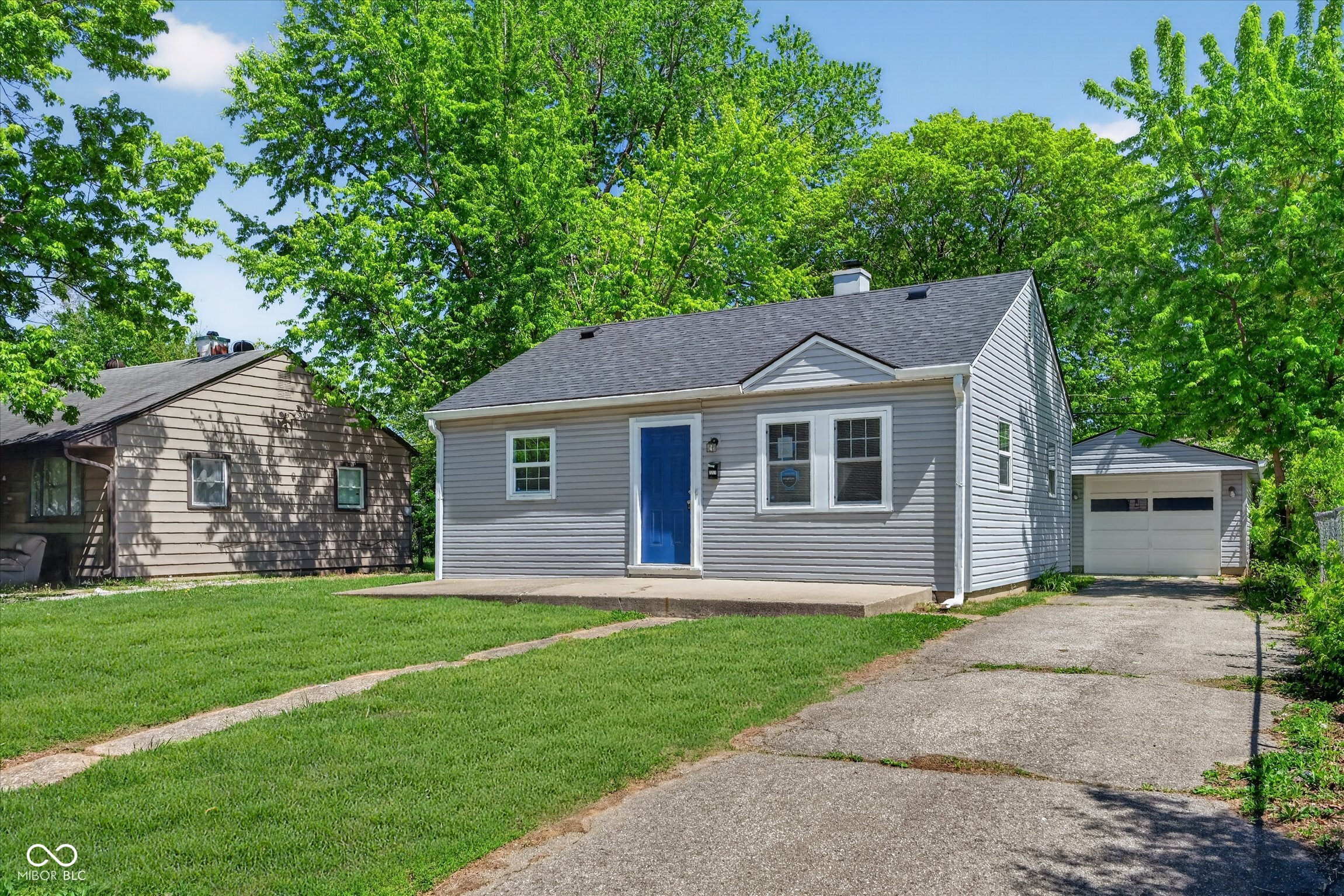 2225 N Centennial Street