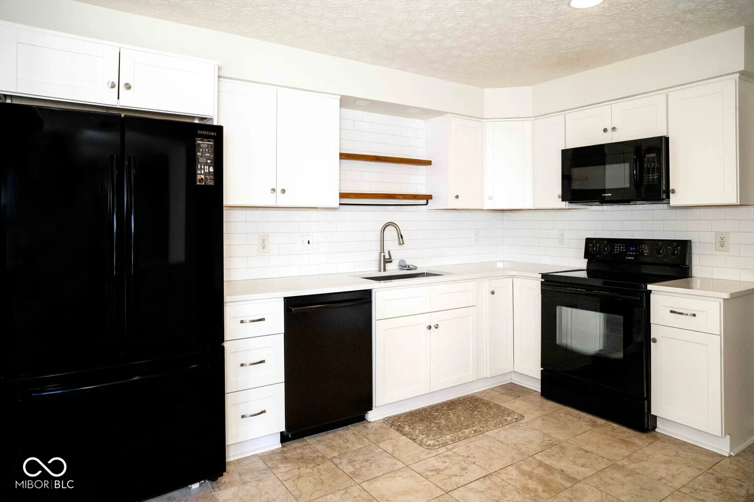 Indianapolis, Indiana 46217, United States, 3 Bedrooms Bedrooms, ,3 BathroomsBathrooms,Residential,Active,94494