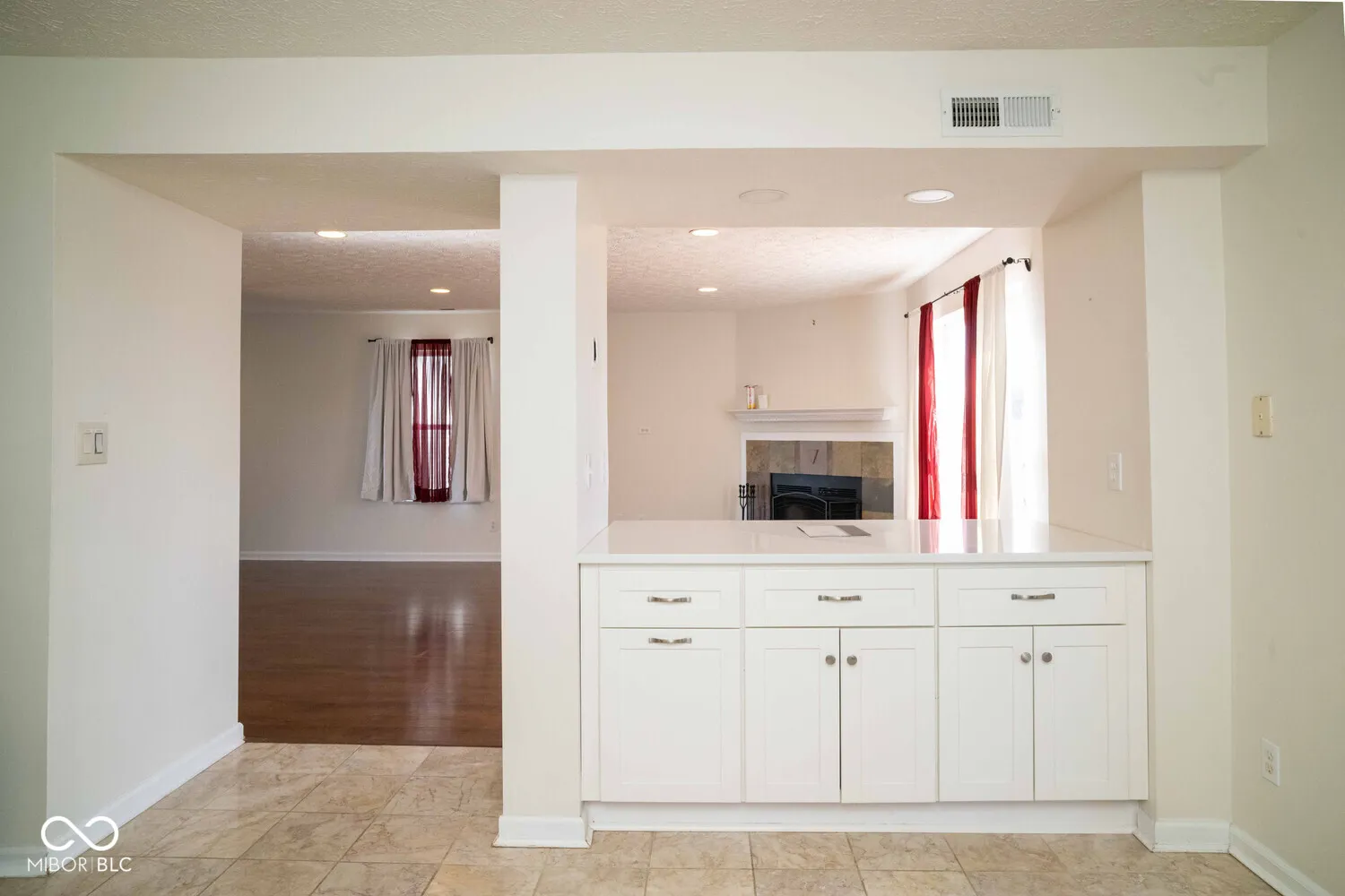 Indianapolis, Indiana 46217, United States, 3 Bedrooms Bedrooms, ,3 BathroomsBathrooms,Residential,Active,94494