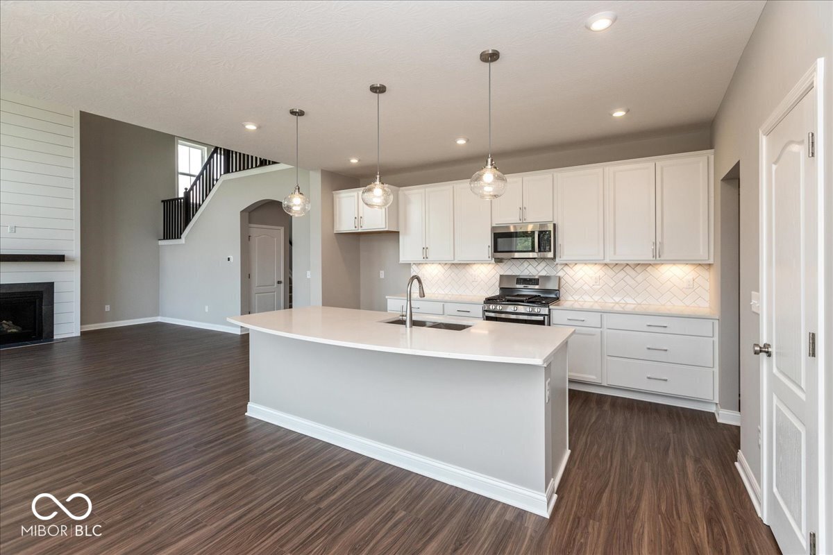 640 Firefly Court