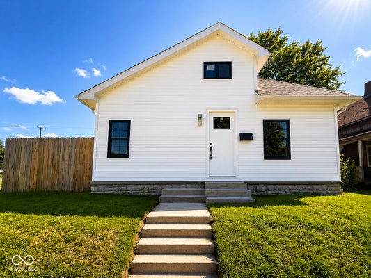 1227 W 13TH ST, MUNCIE, IN 47302 - Image f9bb57faee607cbcdbf20d1d321bfcd1/2954979755