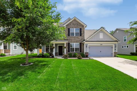 Photo of 12695 Sunrise Drive, Noblesville, IN 46060 (MLS # 22106914)
