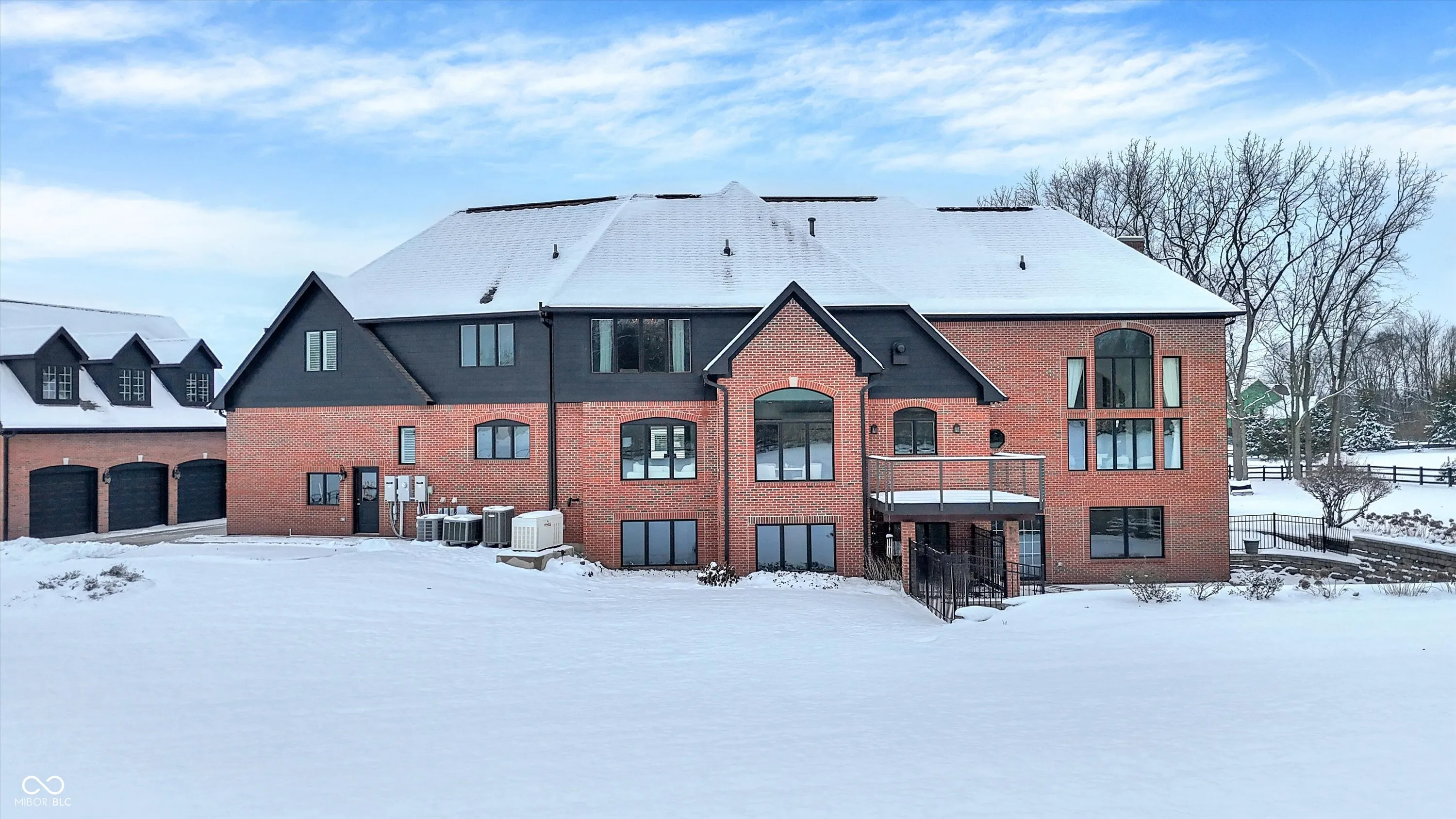 Fortville, Indiana 46040, United States, 4 Bedrooms Bedrooms, ,5 BathroomsBathrooms,Residential,Active,254027