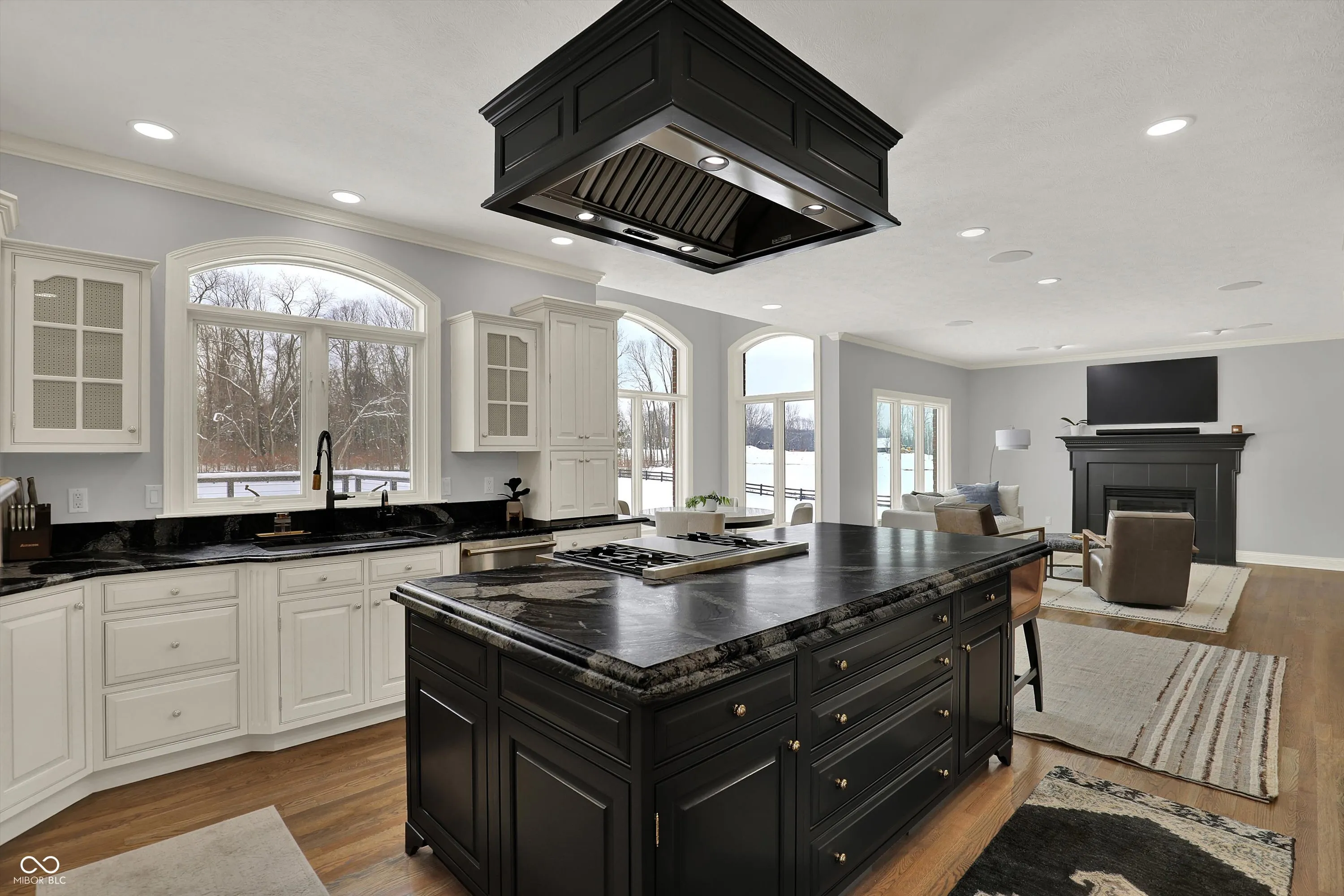 Fortville, Indiana 46040, United States, 4 Bedrooms Bedrooms, ,5 BathroomsBathrooms,Residential,Active,254027