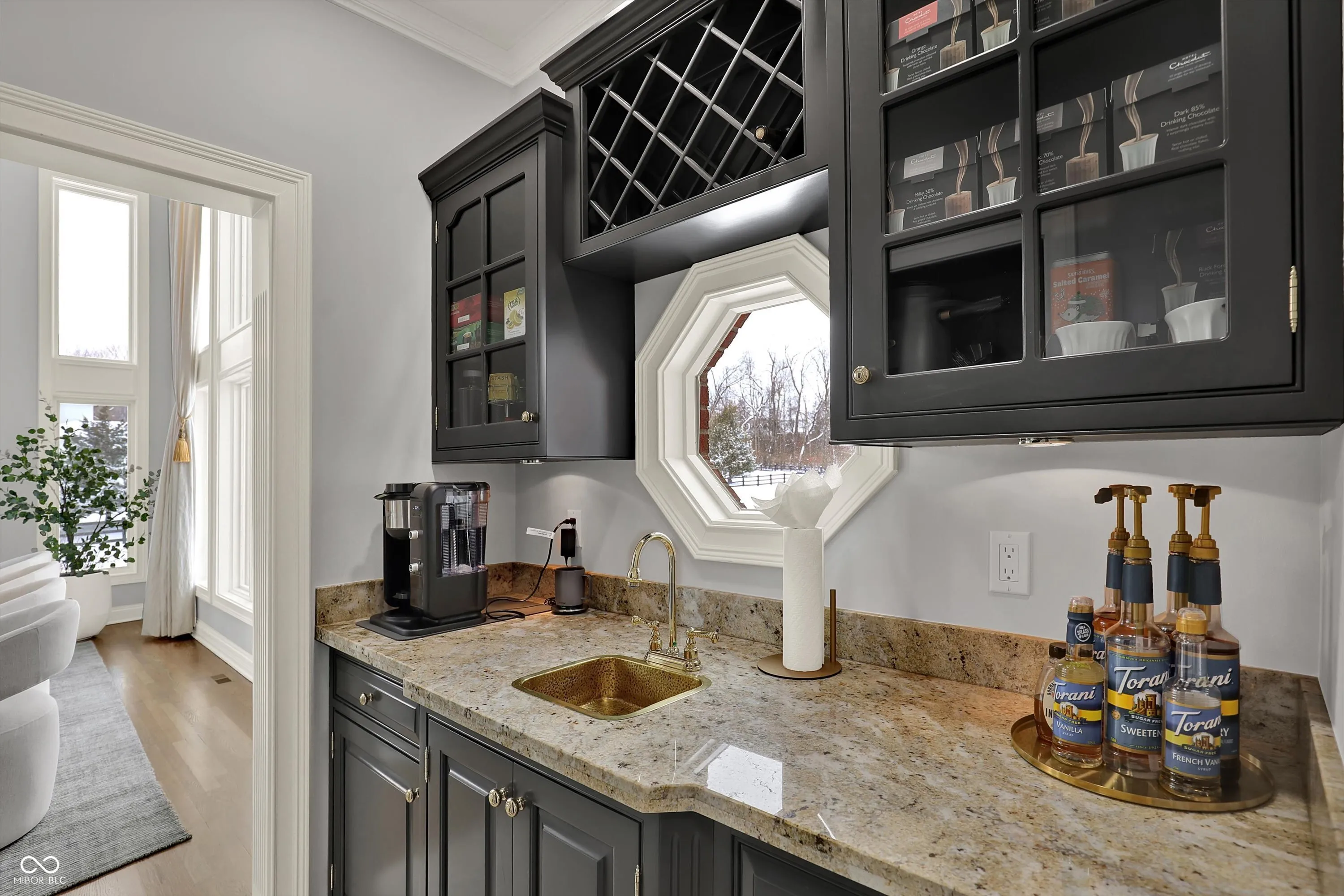 Fortville, Indiana 46040, United States, 4 Bedrooms Bedrooms, ,5 BathroomsBathrooms,Residential,Active,254027