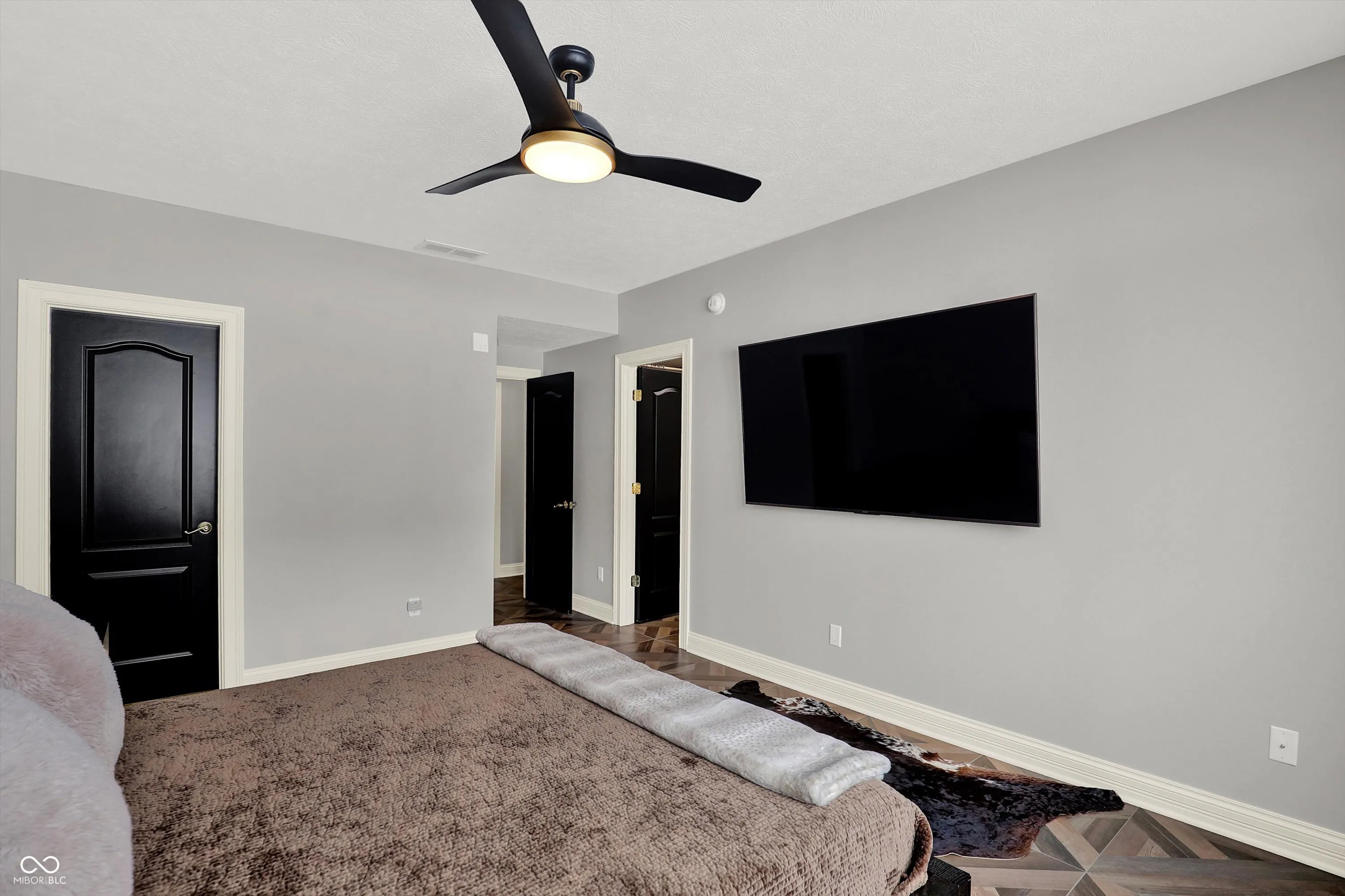 Fortville, Indiana 46040, United States, 4 Bedrooms Bedrooms, ,5 BathroomsBathrooms,Residential,Active,254027