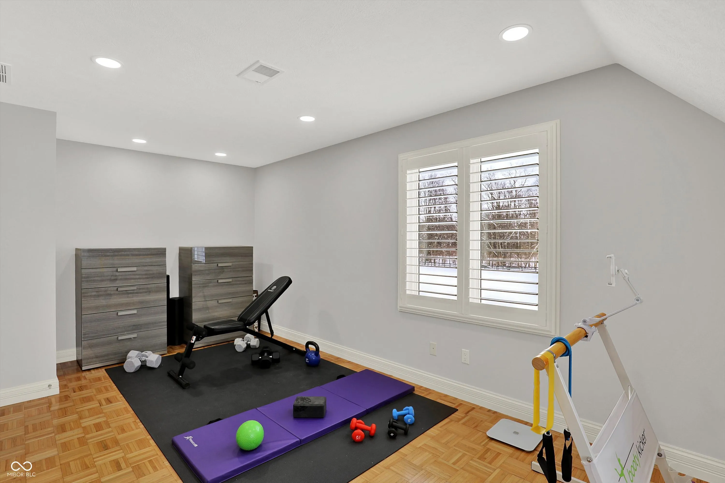 Fortville, Indiana 46040, United States, 4 Bedrooms Bedrooms, ,5 BathroomsBathrooms,Residential,Active,254027