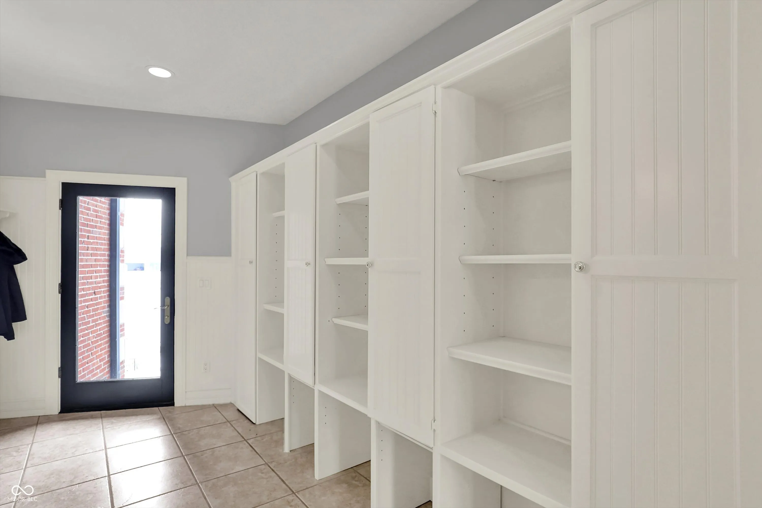 Fortville, Indiana 46040, United States, 4 Bedrooms Bedrooms, ,5 BathroomsBathrooms,Residential,Active,254027