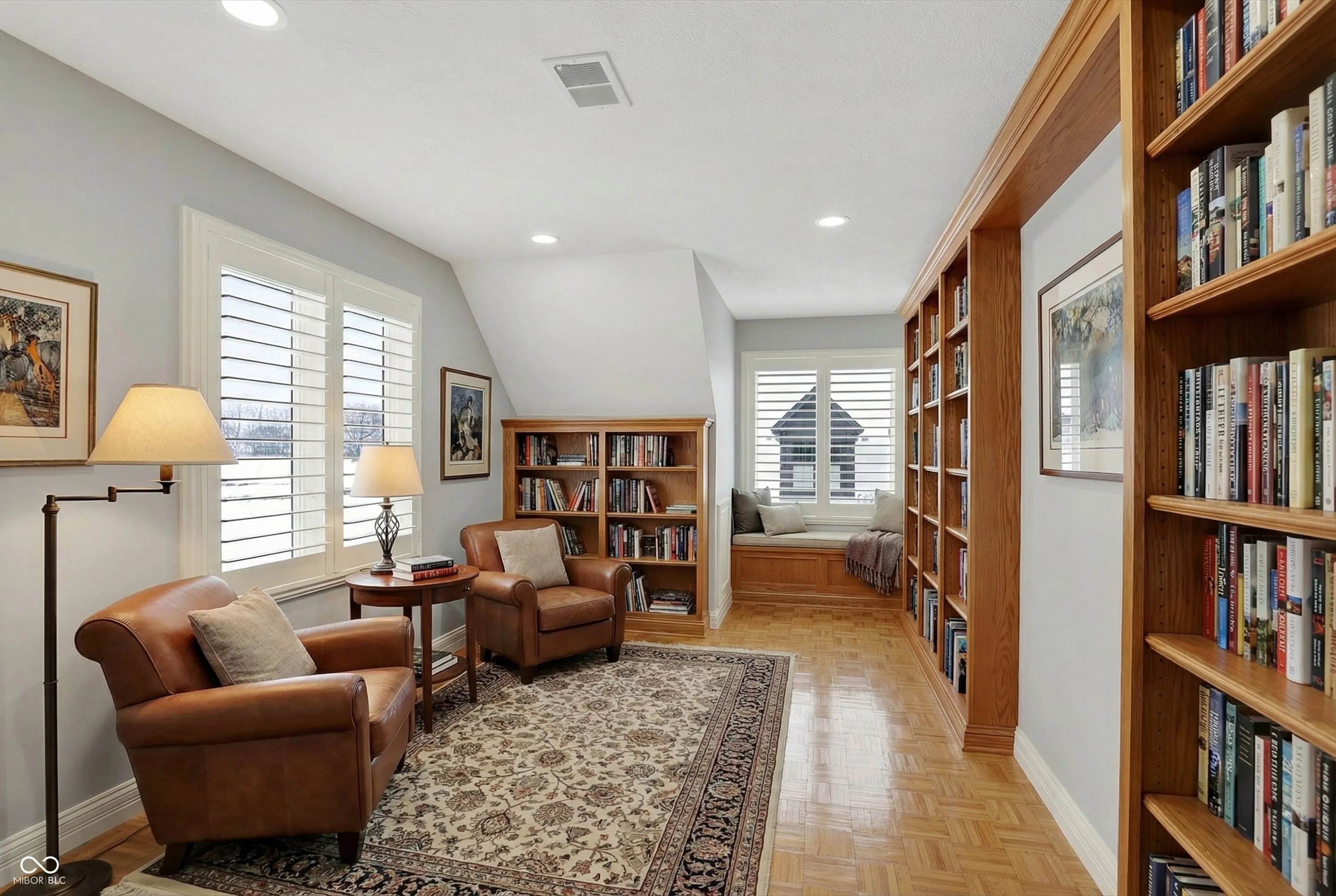 Fortville, Indiana 46040, United States, 4 Bedrooms Bedrooms, ,5 BathroomsBathrooms,Residential,Active,254027