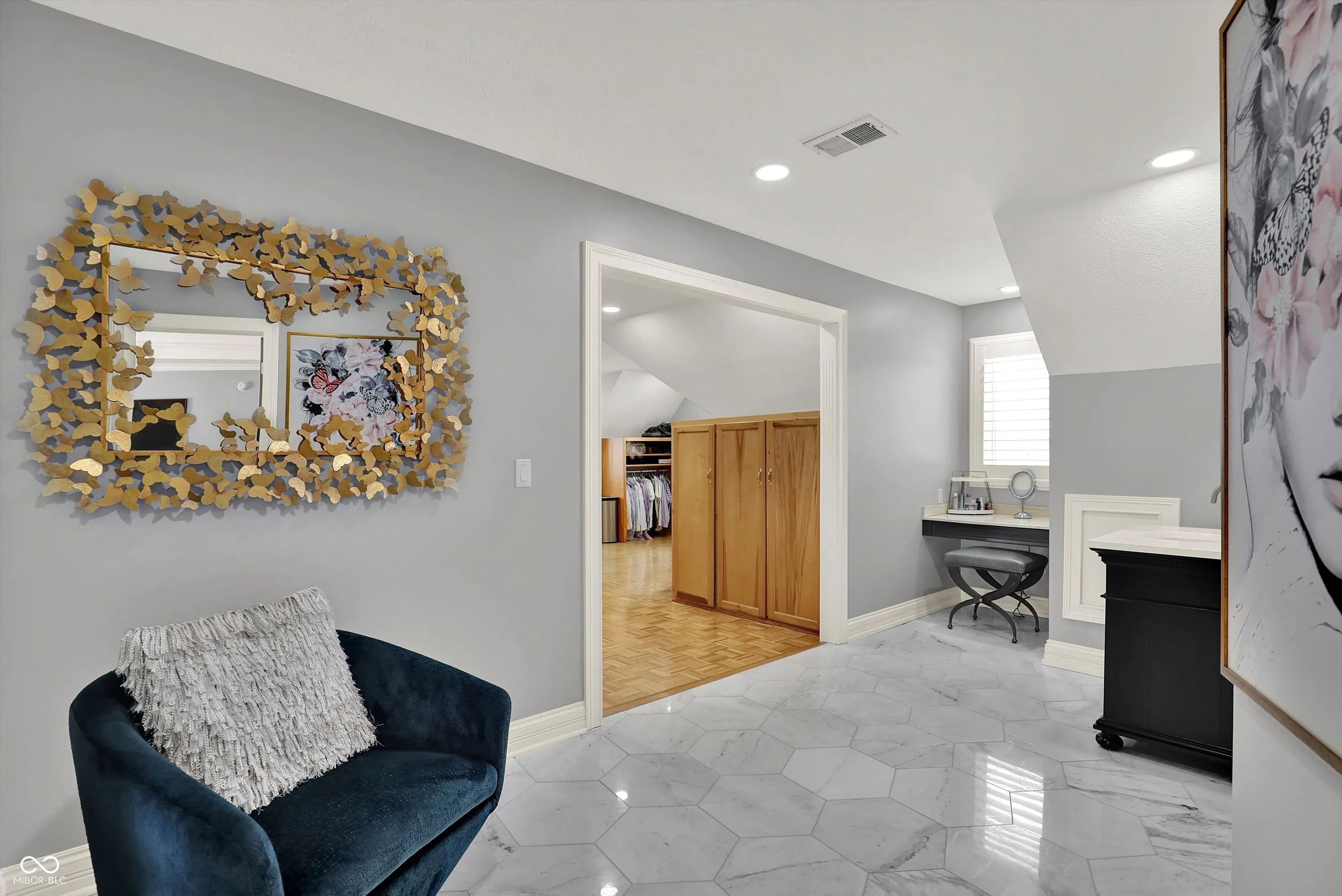 Fortville, Indiana 46040, United States, 4 Bedrooms Bedrooms, ,5 BathroomsBathrooms,Residential,Active,254027