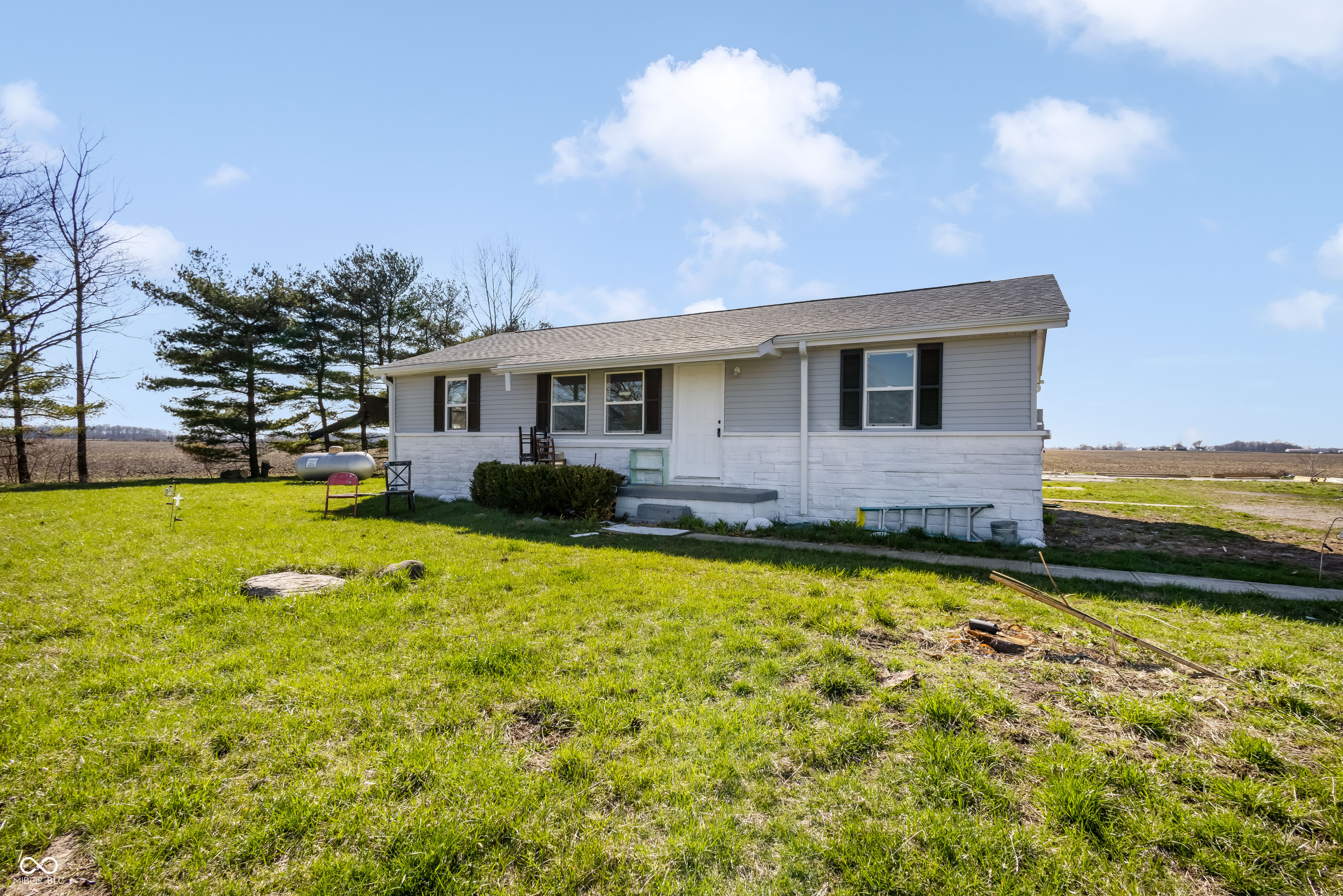 27440 Six Points Road