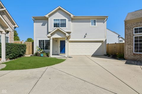 Photo of 700 Mountain Pine Drive, Greenwood, IN 46143 (MLS # 22064616)