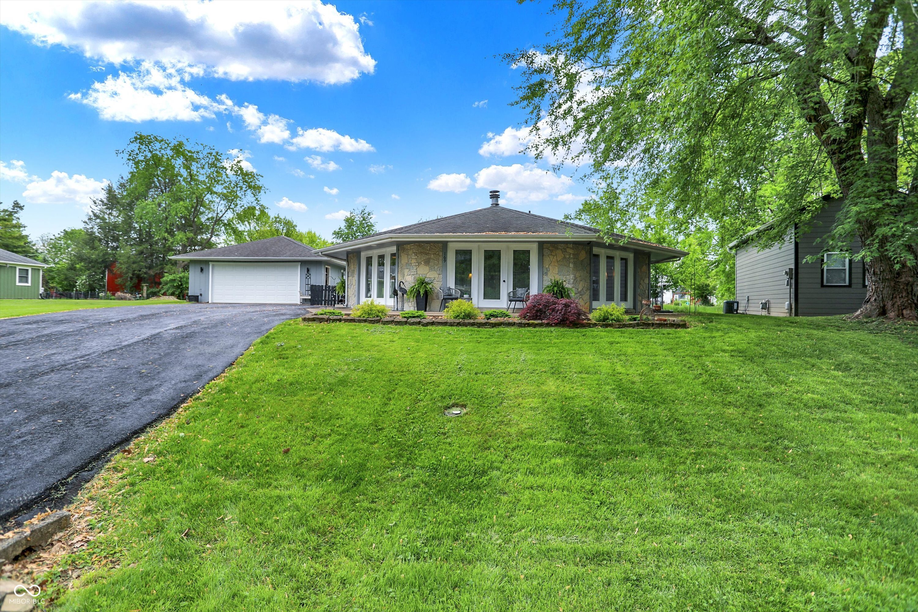 169 Bayview Drive