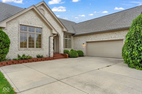Photo of 12756 Stanwich Place, Carmel, IN 46033 (MLS # 22119322)