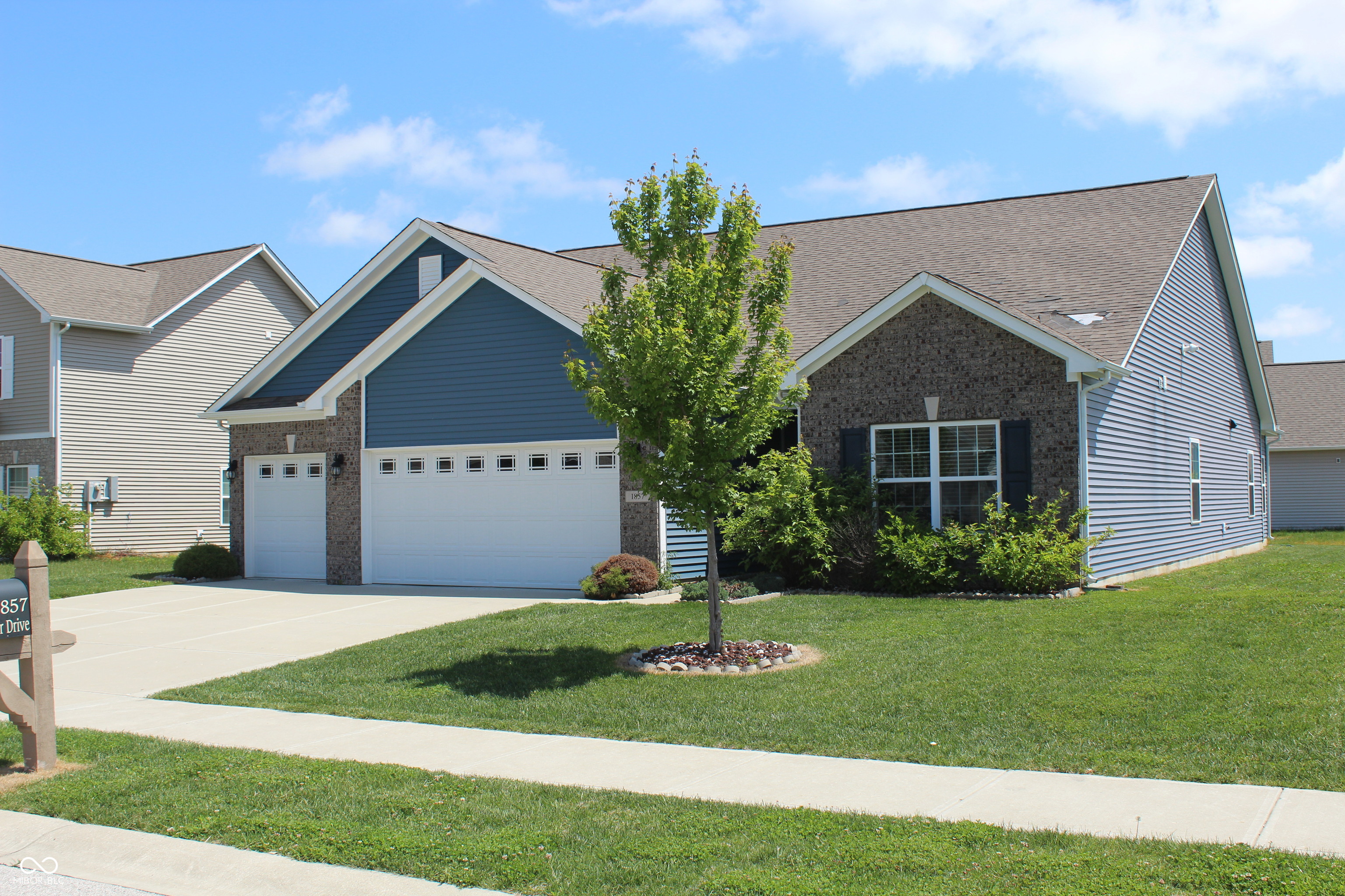 1857 Doncaster Drive