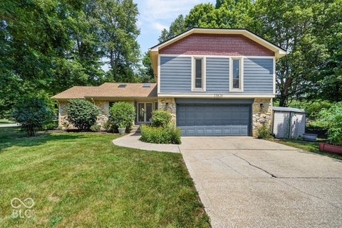 Photo of 13824 Nansemond Drive, Carmel, IN 46032 (MLS # 22132084)
