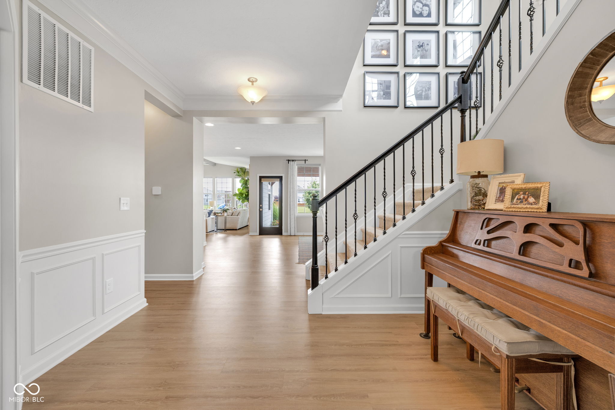 6137 Hardwick Drive