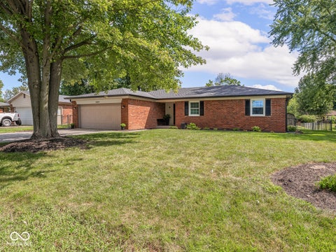 Photo of 4419 N County Road 1025 E, Indianapolis, IN 46234 (MLS # 22125463)