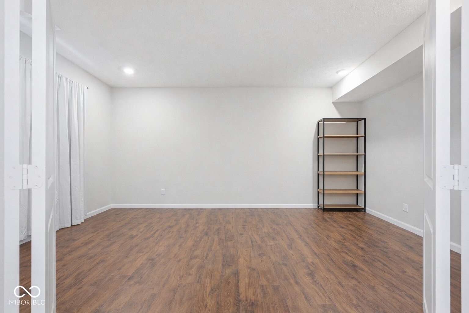 7683 Fairwood Boulevard