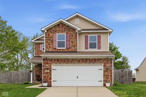 Photo of 4018 Poplar Drive, Whitestown, IN 46075 (MLS # 22097468)
