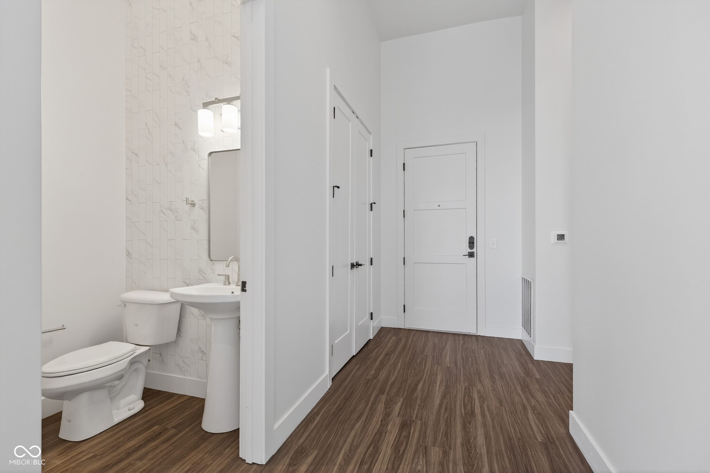 1155 S Rangeline Road 501