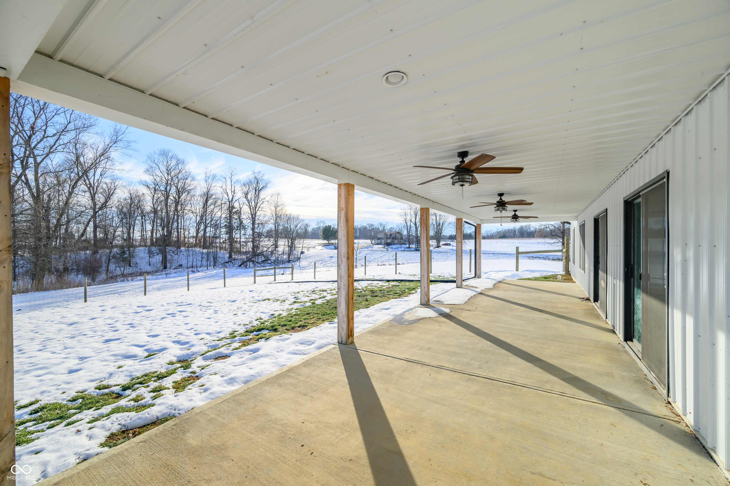 1600 S Morgantown Road