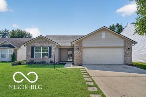 Photo of 18907 Prairie Crossing Drive, Noblesville, IN 46062 (MLS # 22124159)