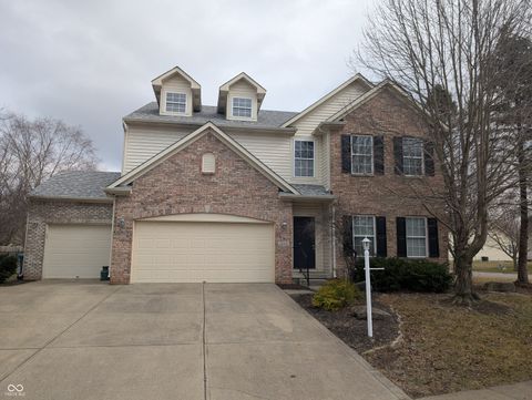 Photo of 18690 Round Lake Road, Noblesville, IN 46060 (MLS # 22086473)