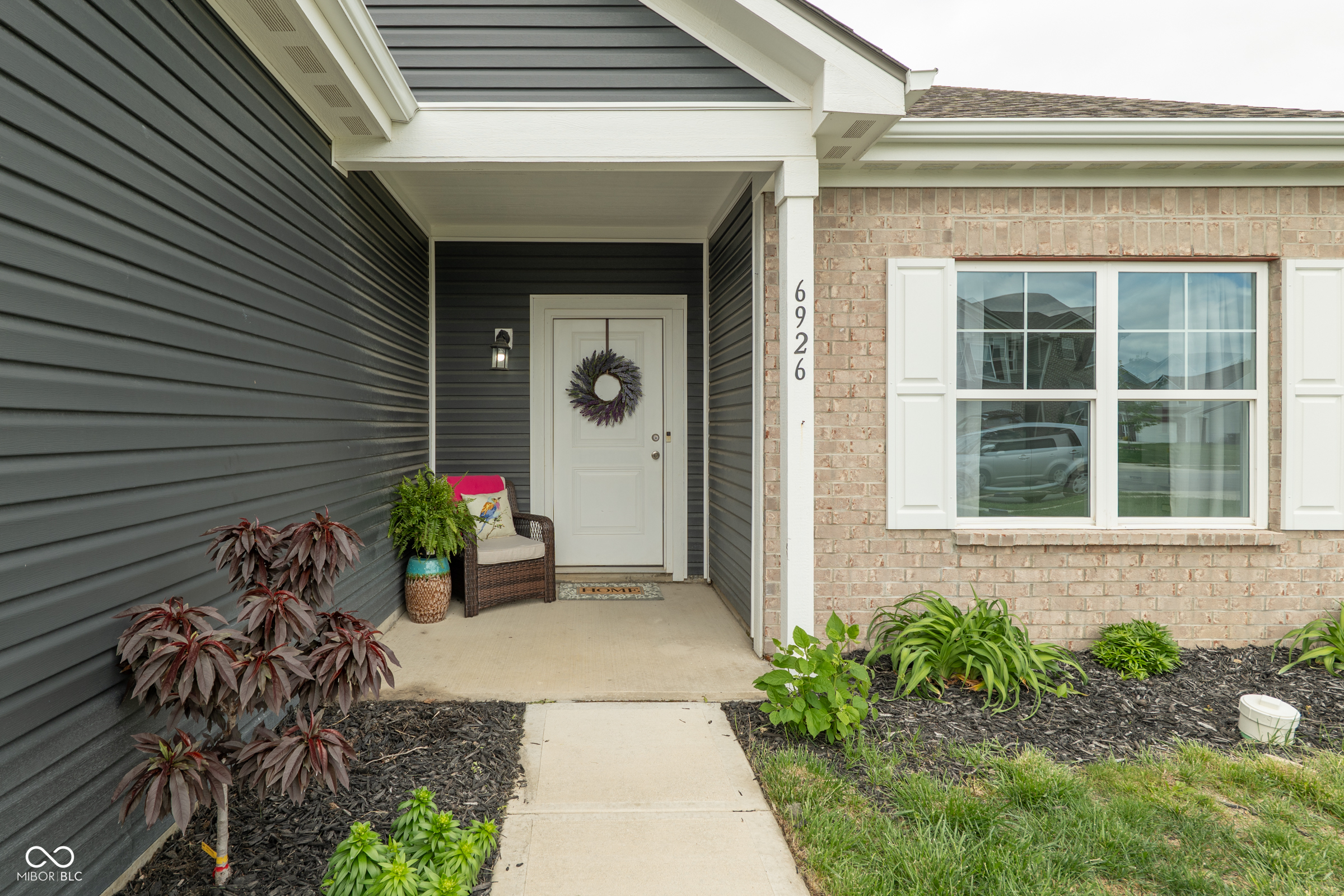 6926 Honeysuckle Way