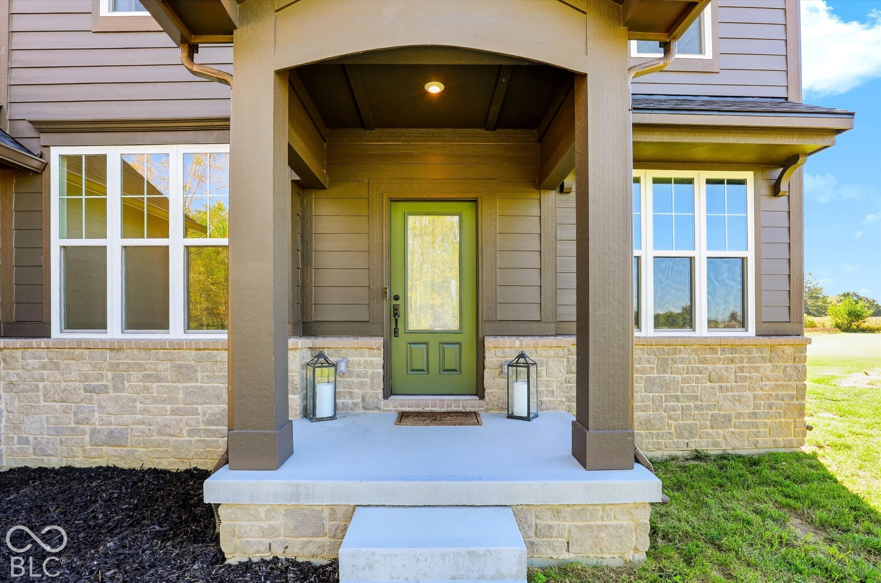 1385 S County Road 1100 E