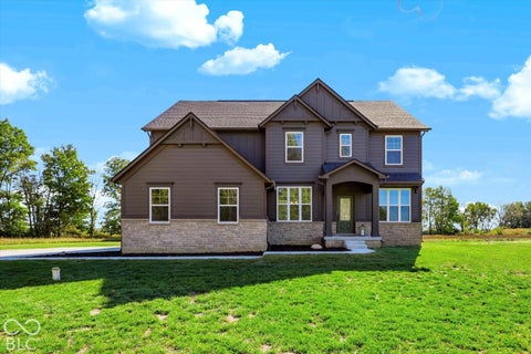 Photo of 1385 S County Road 1100 E, Zionsville, IN 46077 (MLS # 22129956)