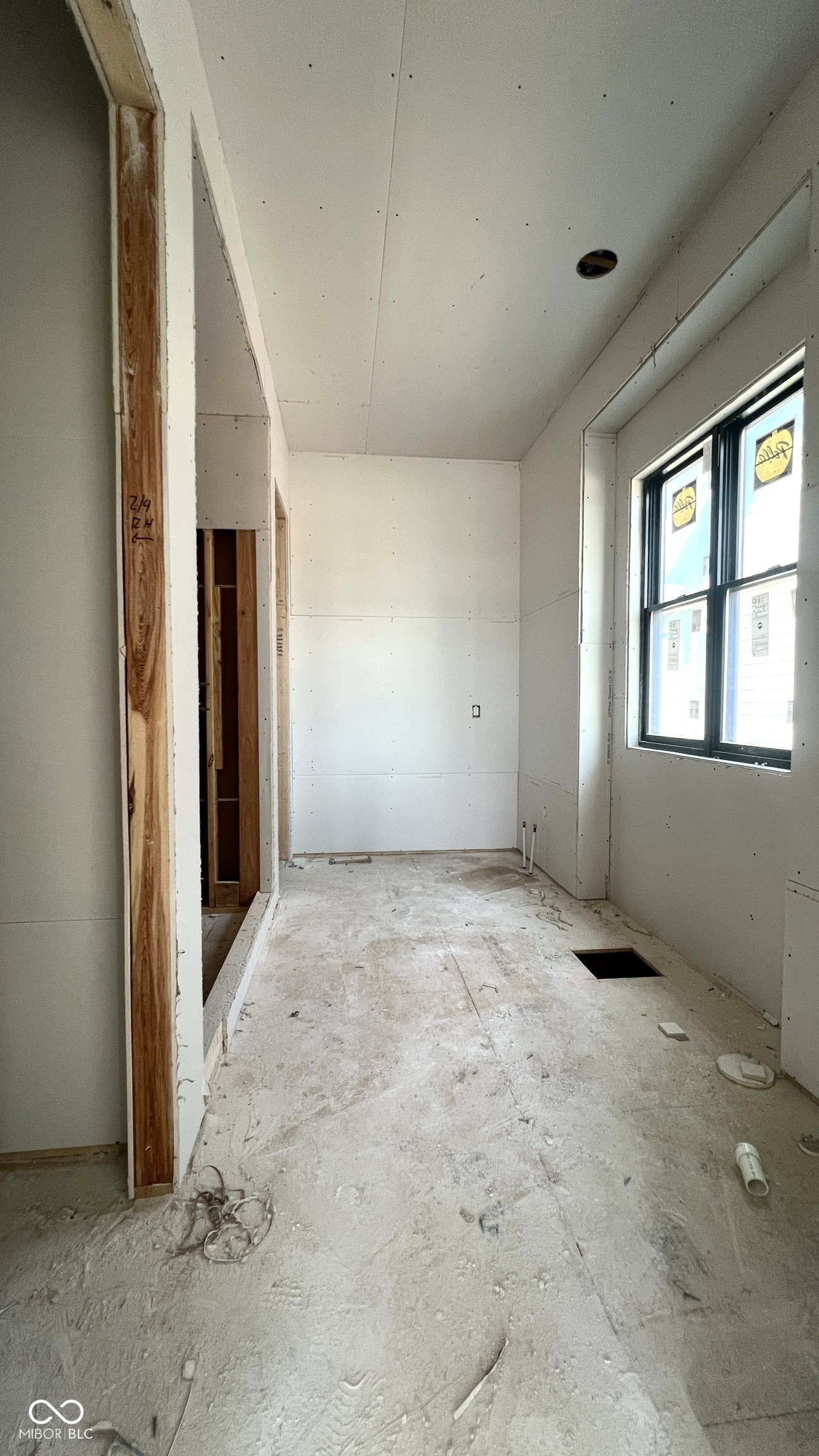 17308 Newton Main Street