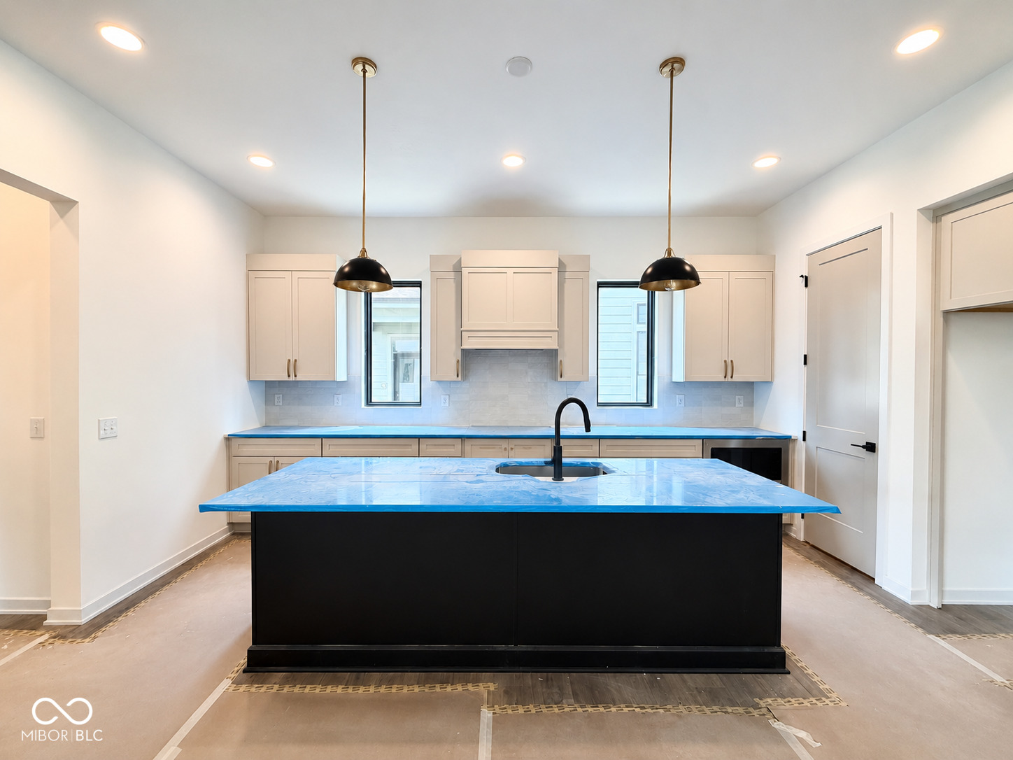 17308 Newton Main Street - Photo 3