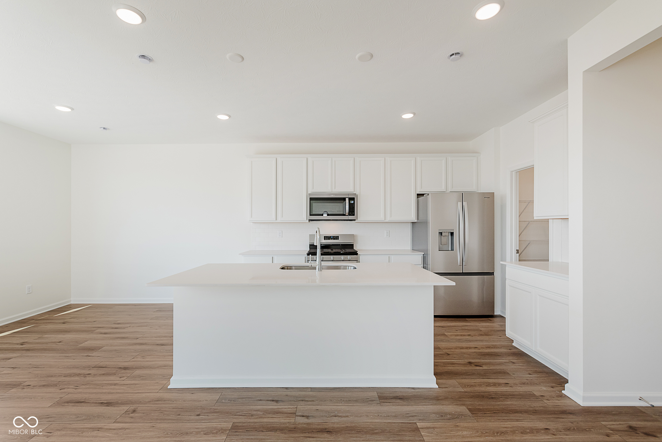 5943 Sterling Drive