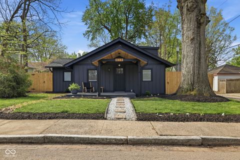 Photo of 819 E 56th Street, Indianapolis, IN 46220 (MLS # 22096255)